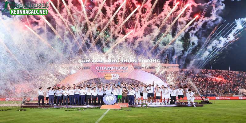 Nhận định V-League 2025 hứa hẹn một mùa giải hấp dẫn